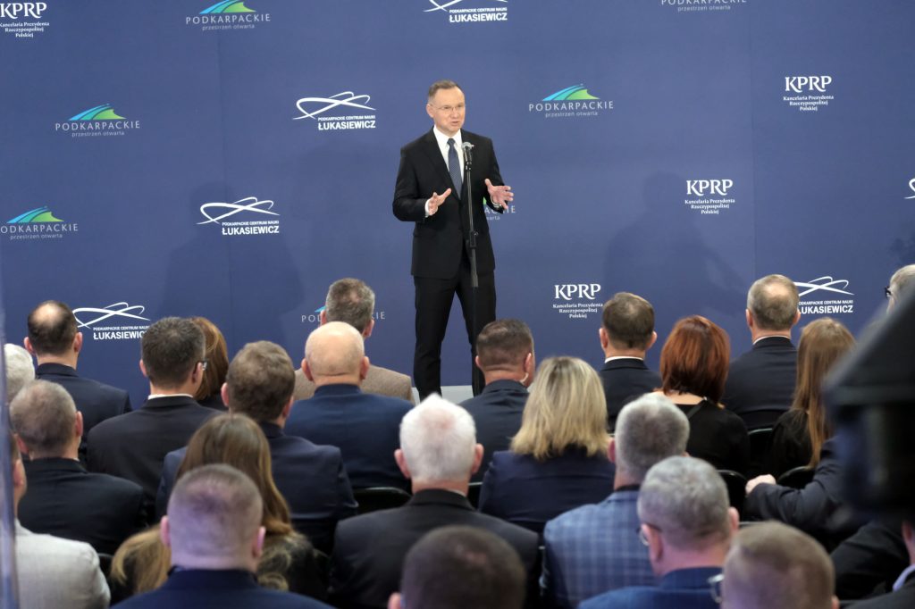 Andrzej Duda w Centrum Nauki Łukasiewicz w Jasionce