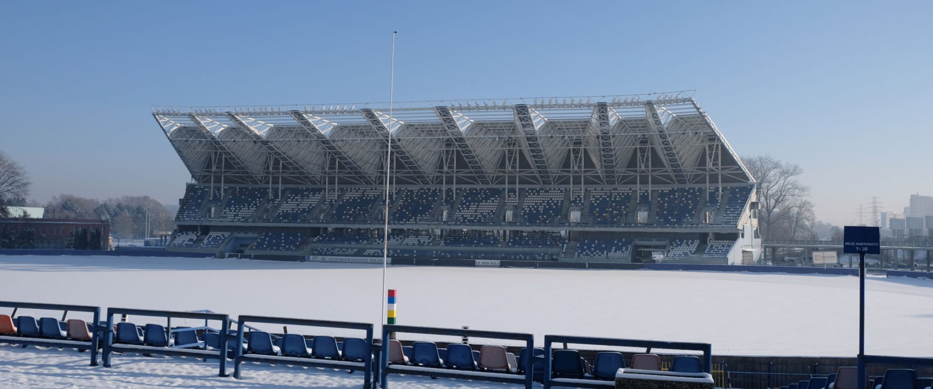 trybuna Stadionu Miejskiego przy ul. Hetmańskiej w Rzeszowie