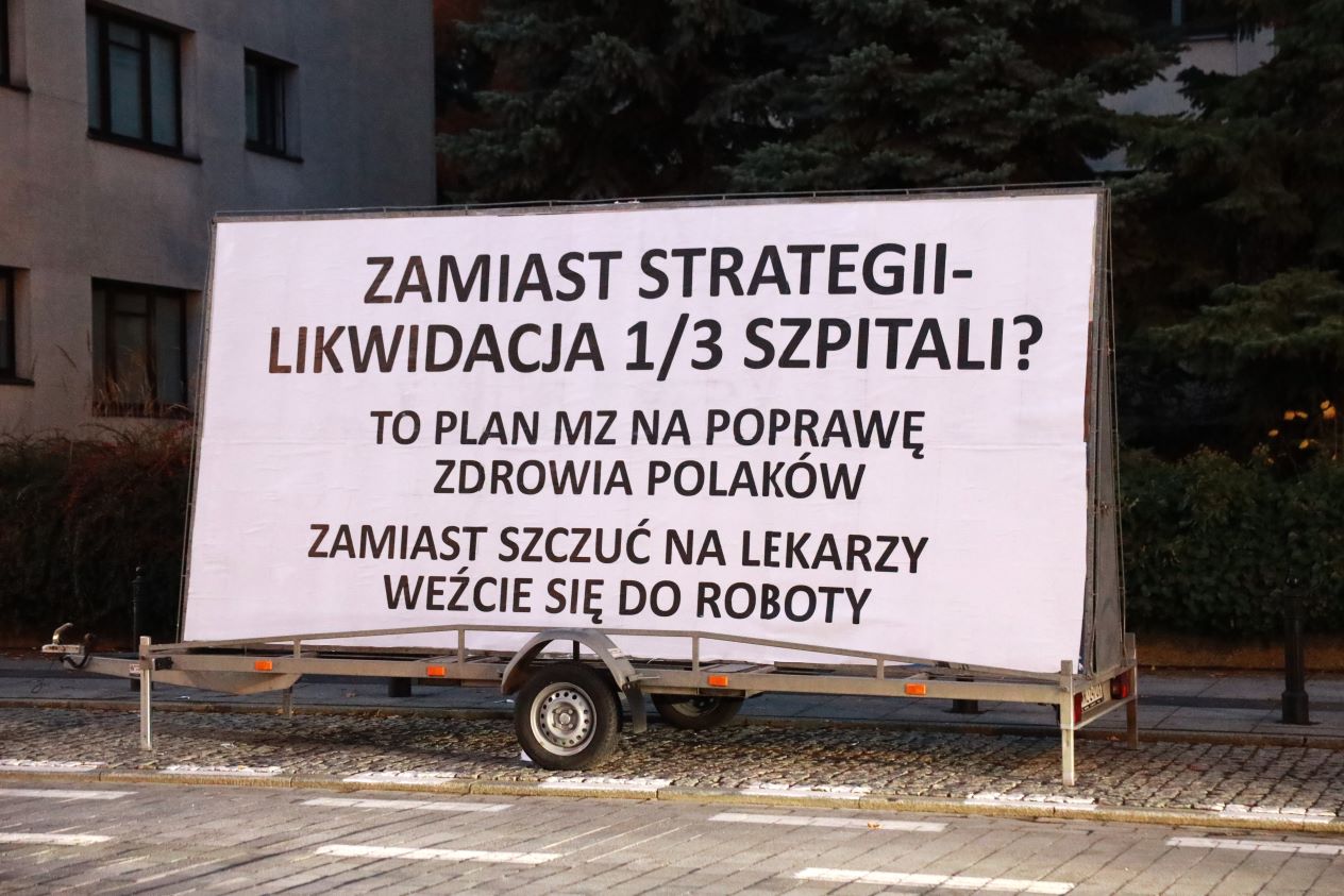 „Zamiast szczuć na lekarzy, weźcie się do roboty”. Lekarze kontra resort zdrowia