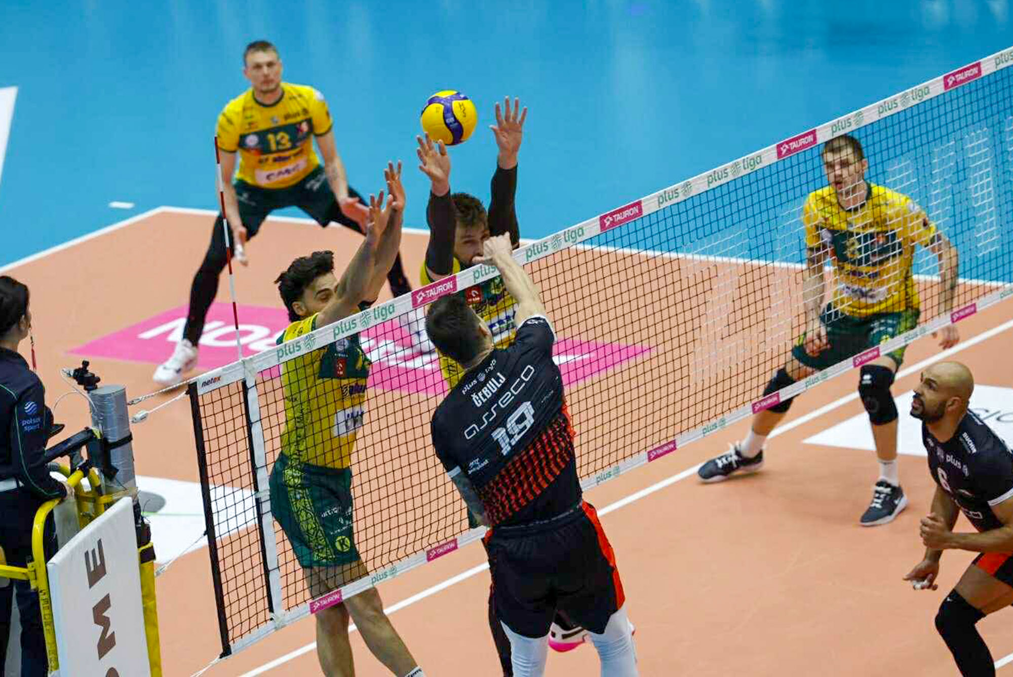 Siatkarze Asseco Resovii „zgasili światło” w Zawierciu i zagrają w Final Four TAURON Pucharu Polski