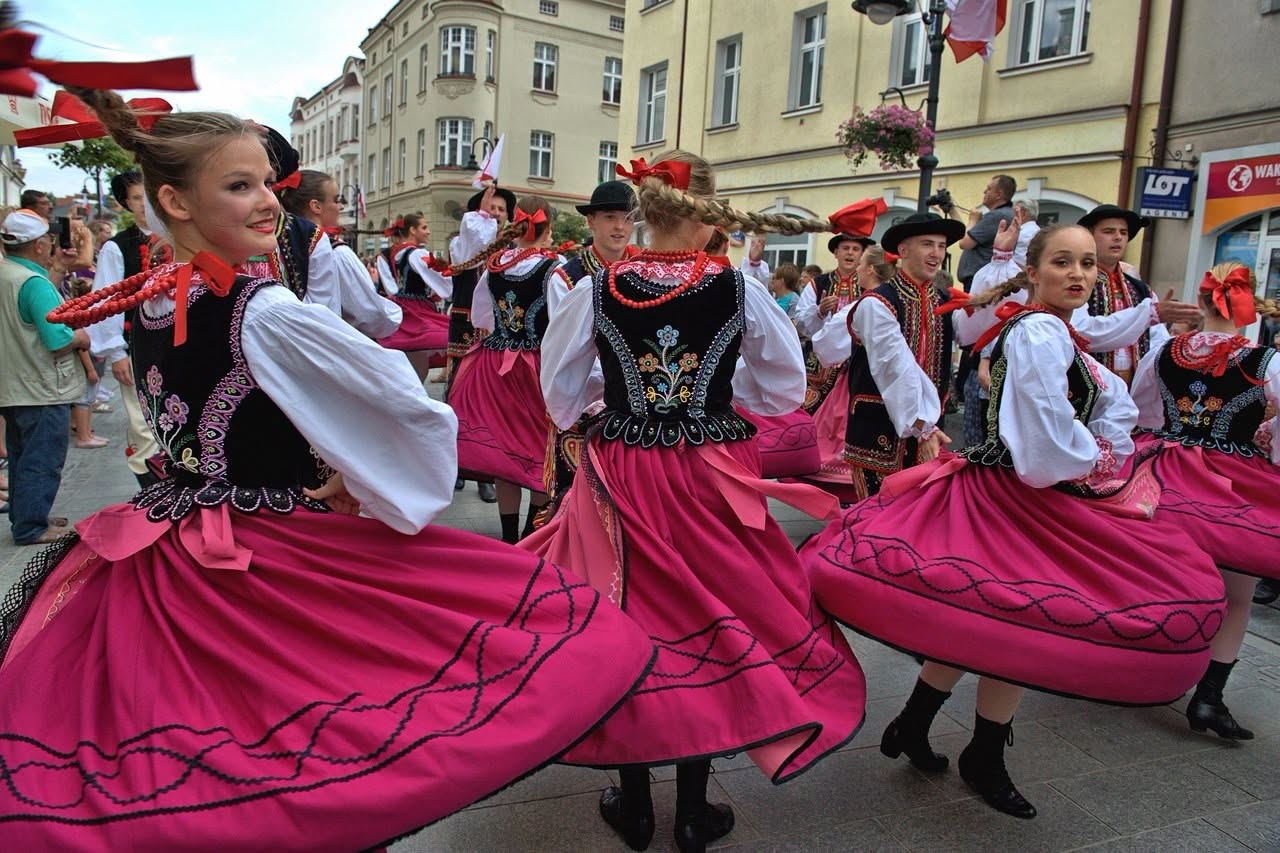XX Światowy Festiwal Polonijnych Zespołów Folklorystycznych już w ten weekend w Rzeszowie i nie tylko! (PROGRAM)