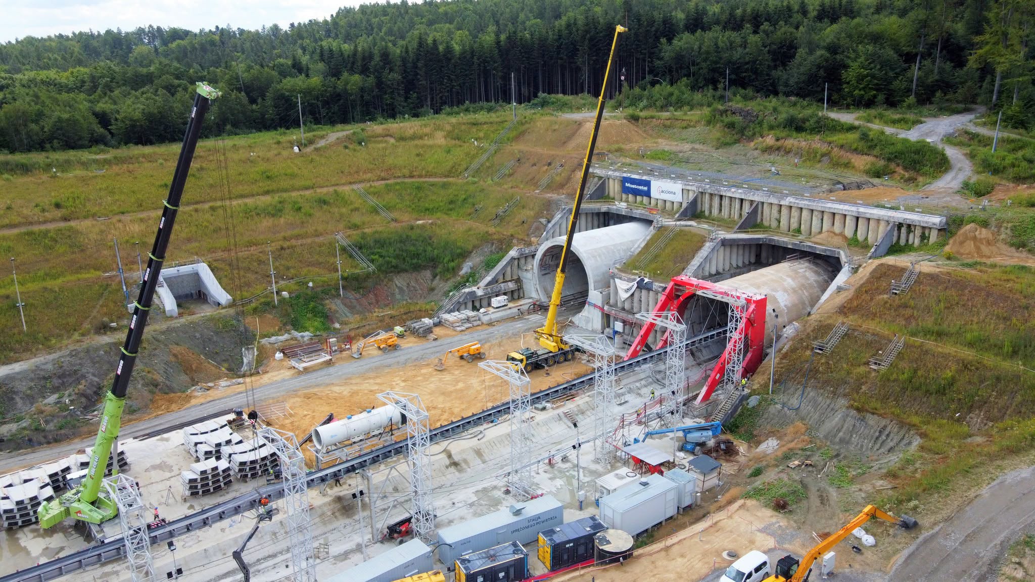 Trwa drążenie drugiej nawy tunelu na odcinku S19 Rzeszów Południe-Babica (GALERIA)