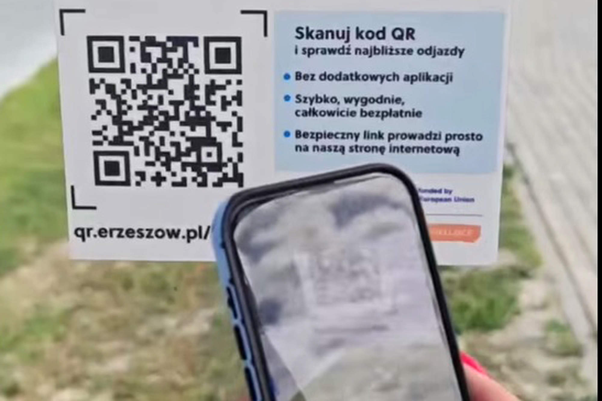 Sprawdzaj rozkłady jazdy błyskawicznie! Wystarczy zeskanować kod QR